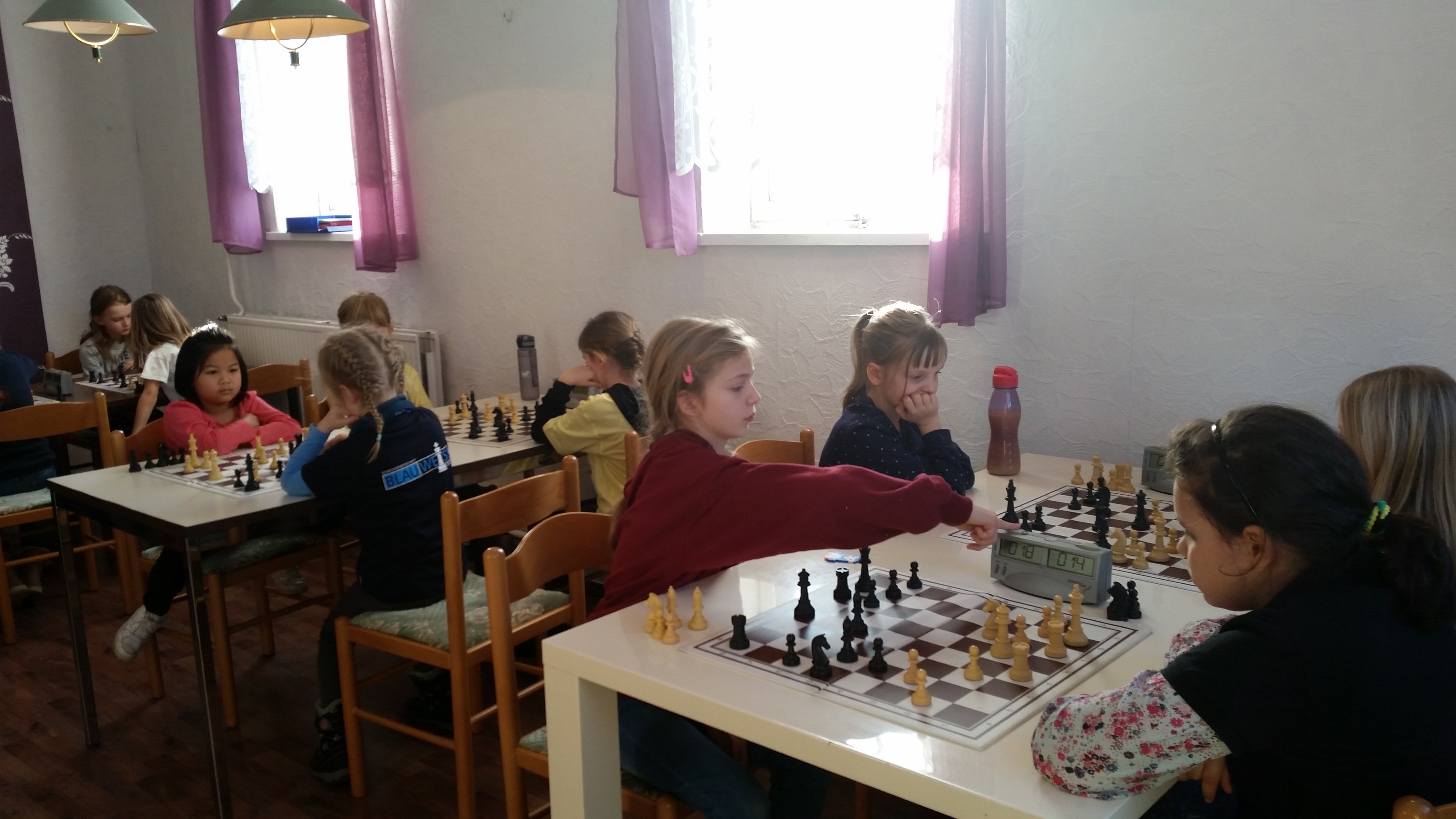Blick in den Spielsaal. Blick in den Spielsaal.